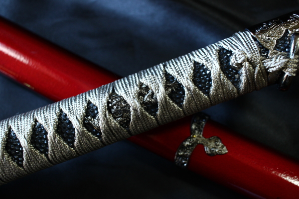 大包平の模造刀がコスプレ・飾り用に再現されました